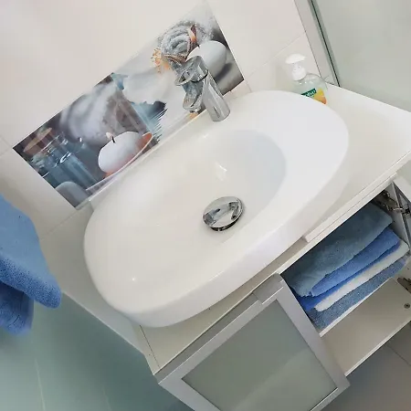 Appartement Cro Behar 2 *