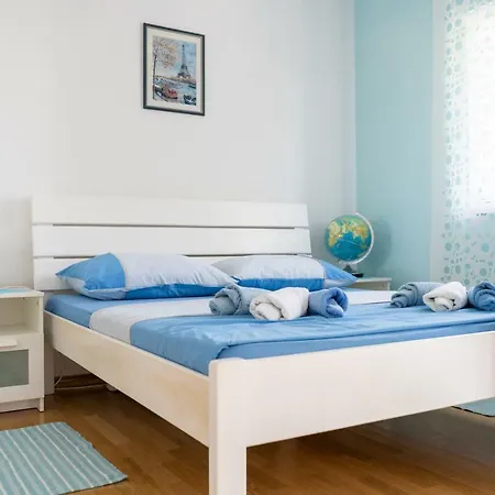 Cro Behar 2 Apartment